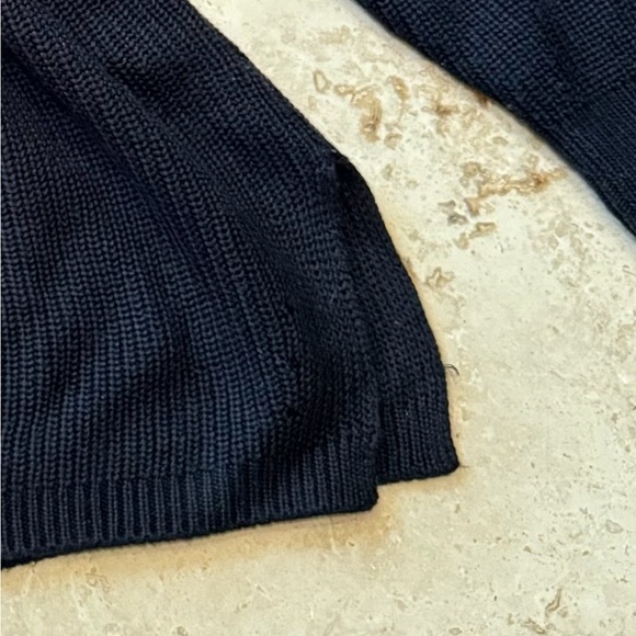 Calvin Klein Plus Size Cable Knit Sweater Size 1X - Picture 6 of 6